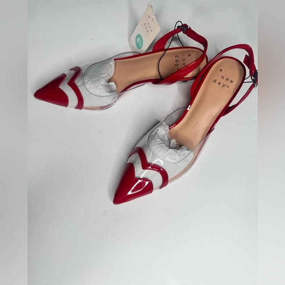 NWT A New Day Red and White Kitten Heels Size 8.5 - Picture 4 of 12